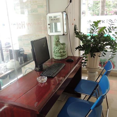 C30 Glory Hotel На Транг Екстериор снимка